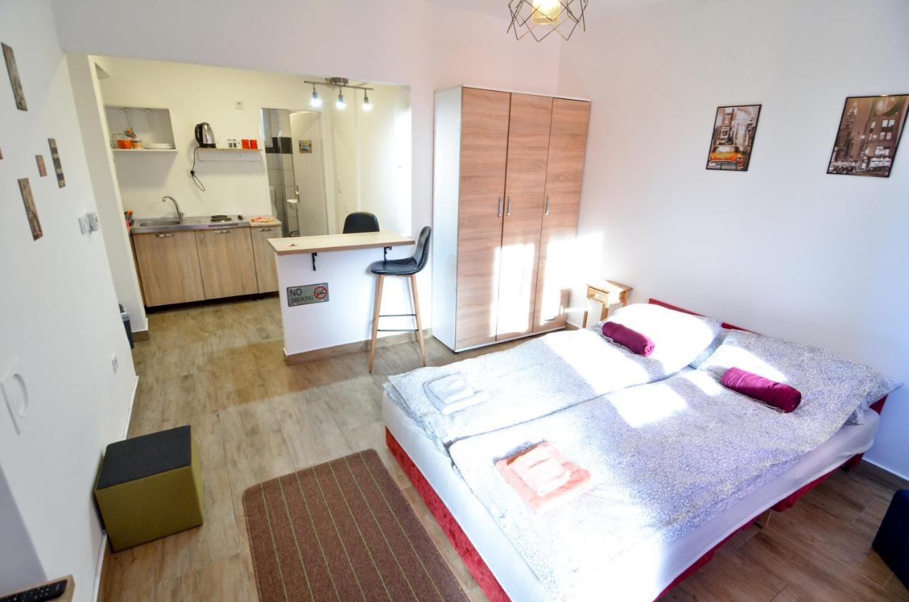 Cherry Hill Central Apartments ซาราเยโว ภายนอก รูปภาพ